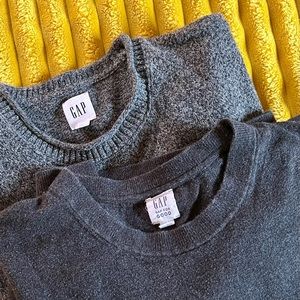2 GAP Sweaters Bundle - Gray